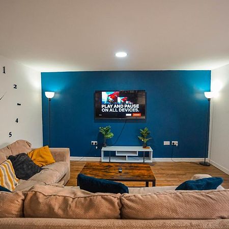 קארדיף Private And Spacious 2 Bedroom House - Free Parking! מראה חיצוני תמונה
