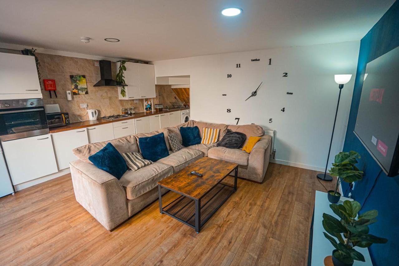 קארדיף Private And Spacious 2 Bedroom House - Free Parking! מראה חיצוני תמונה