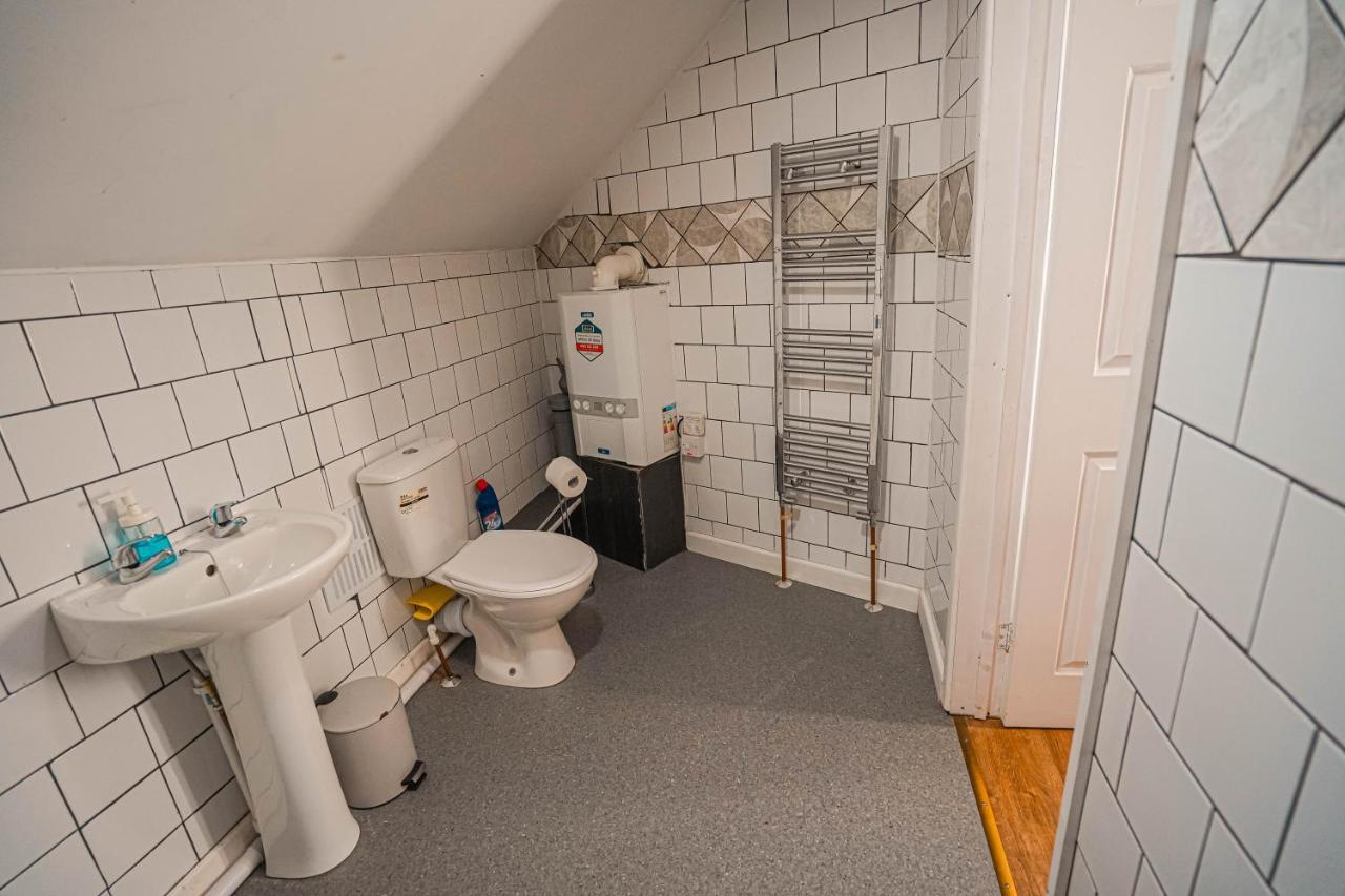 קארדיף Private And Spacious 2 Bedroom House - Free Parking! מראה חיצוני תמונה