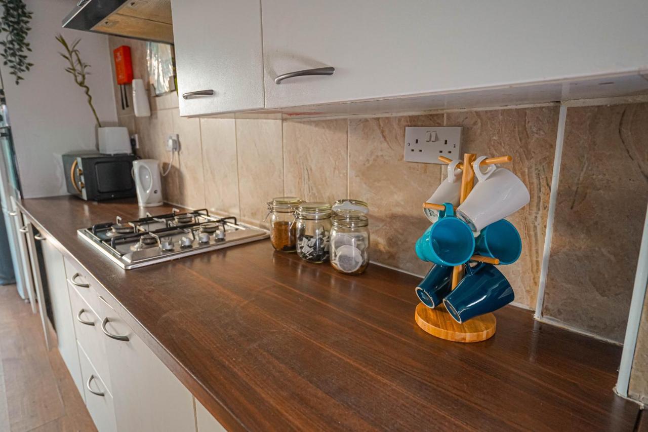 קארדיף Private And Spacious 2 Bedroom House - Free Parking! מראה חיצוני תמונה